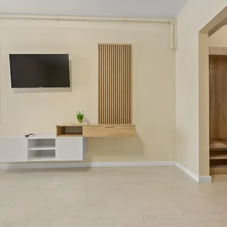 Lägenhetshotell Coral 4*