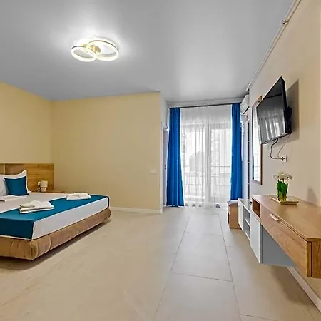 Hotel apartamentowy Coral 4*