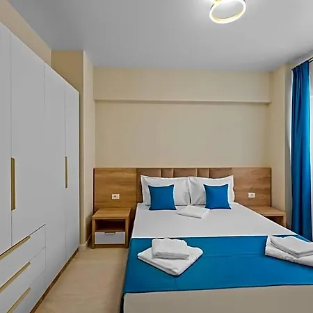 Aparthotel Coral 4*