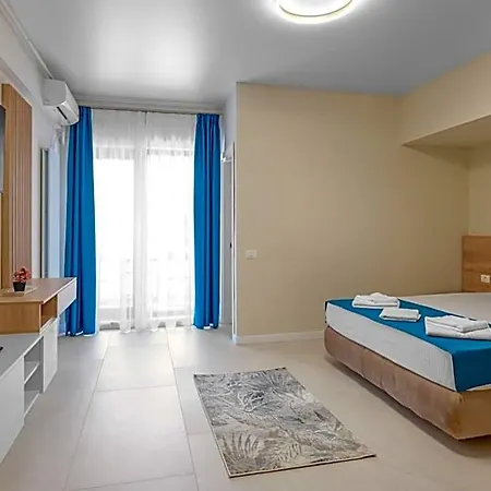 Coral Aparthotel 4*
